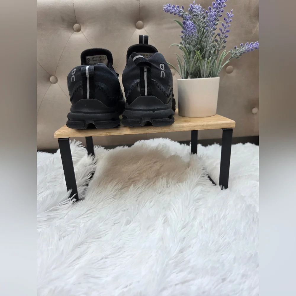 On Running Cloudswift‎ 3 Black Sneakers Men's Size 10.5 Swiss Engineering